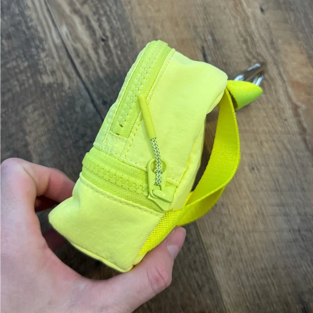 Lululemon City Adventurer Backpack *Nano in Electric Lemon